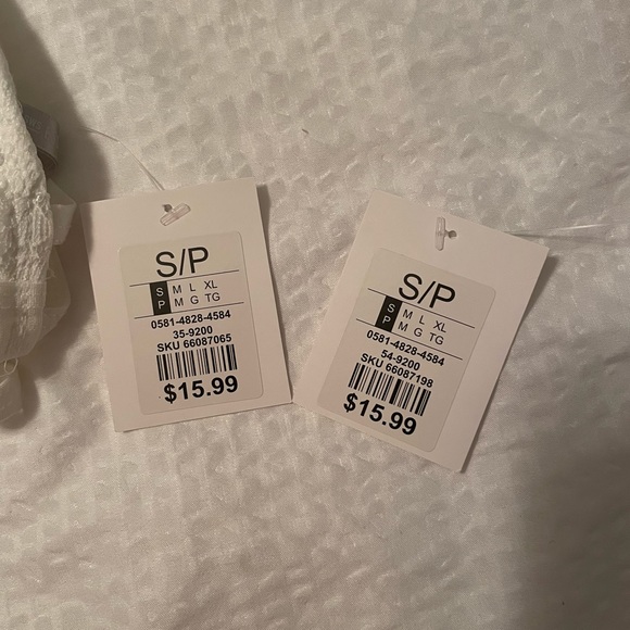 2 Bralettes - Picture 5 of 5